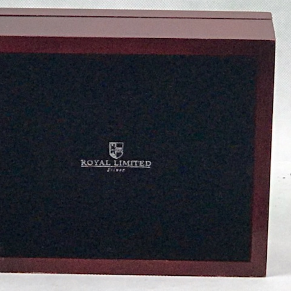 Jewelry box - Picture 3 of 3